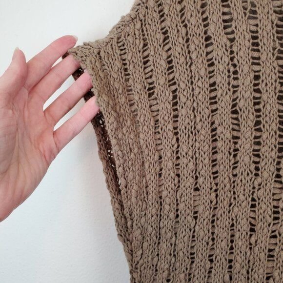 Nomadic Traders open knit crop sleeved top - Picture 6 of 8